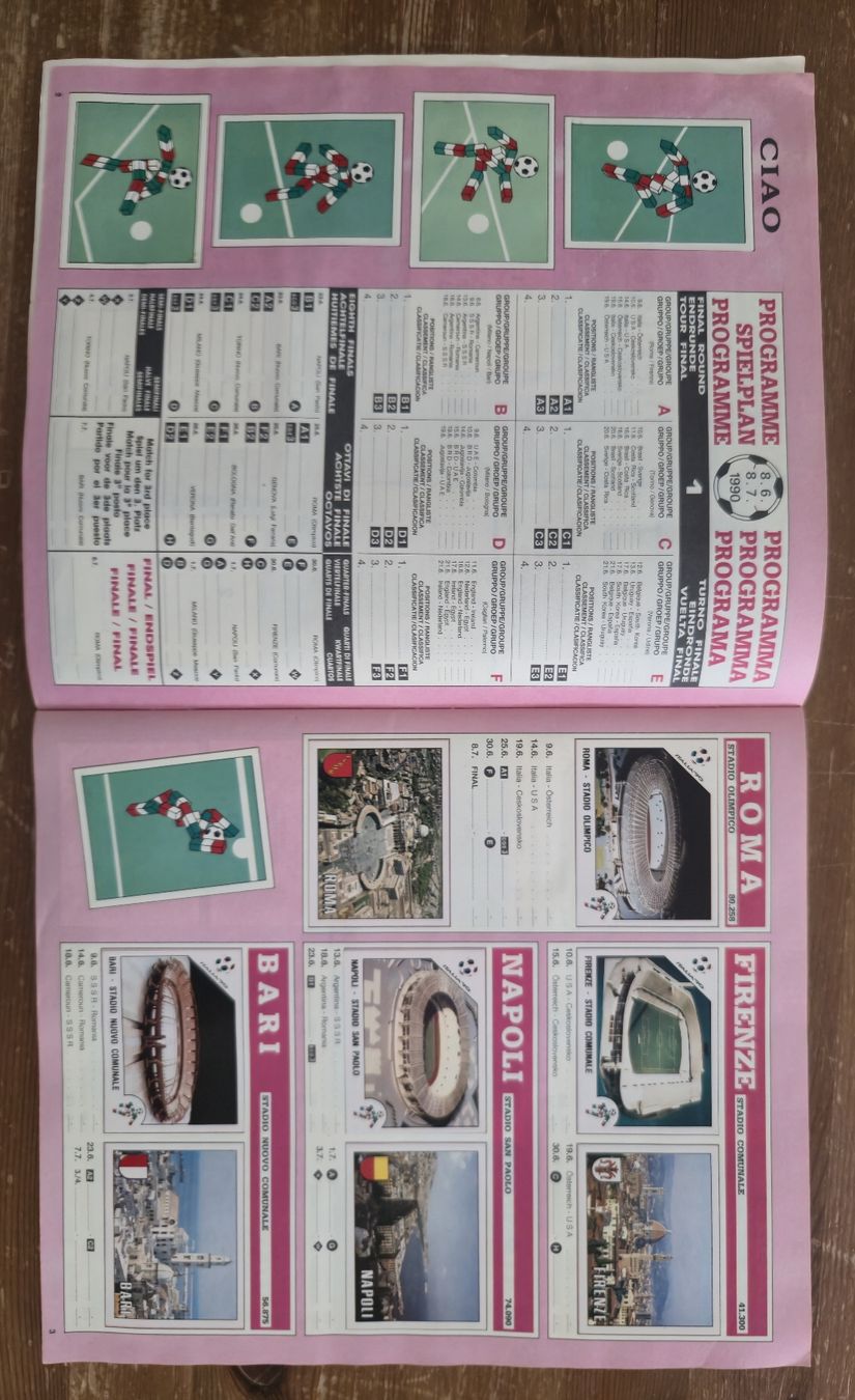 Panini Album: Album Panini Italia 90 Complet  – Usato da Courtion venduto da RuiBraga 2