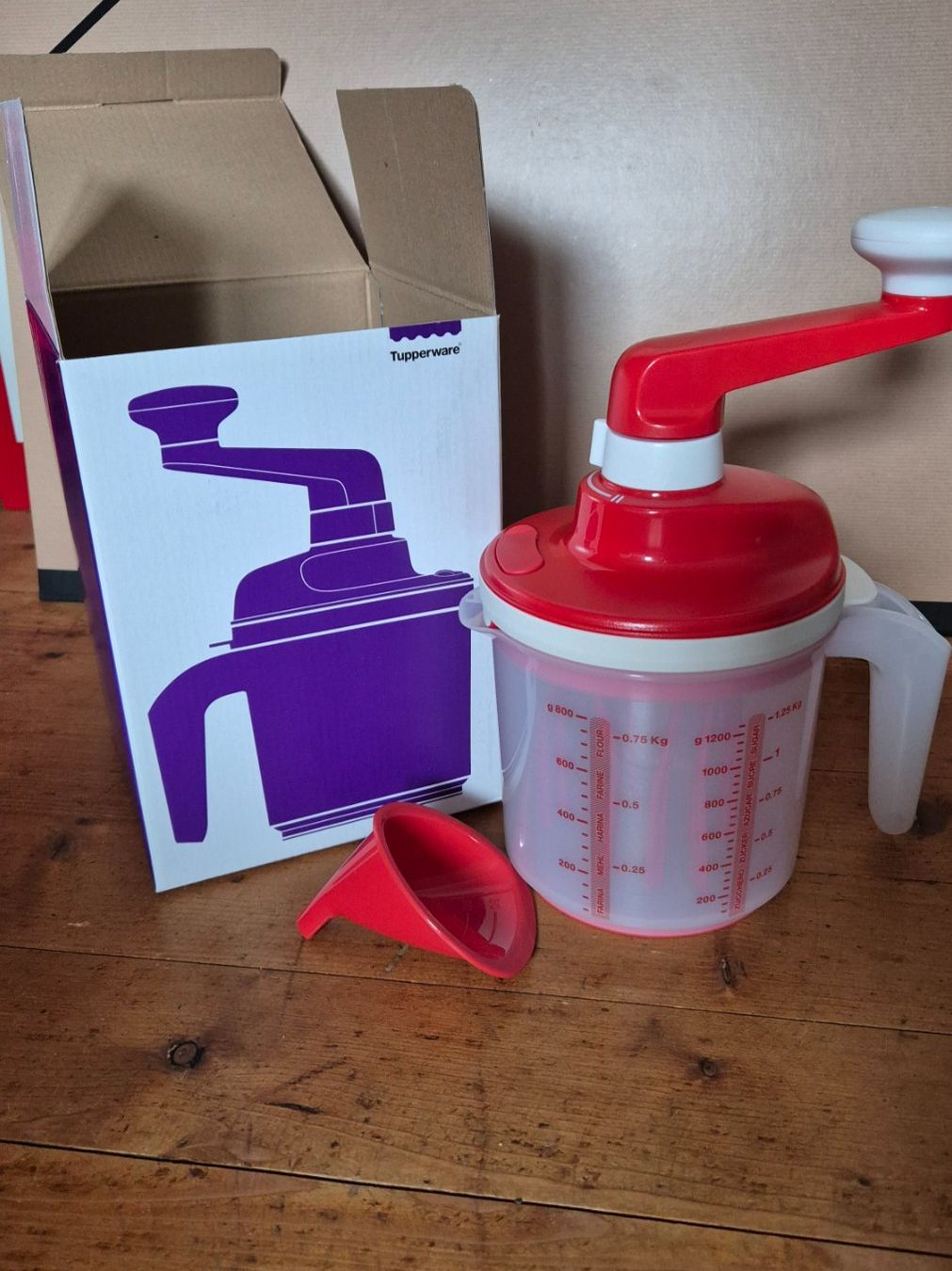 Tupperware Elettrodomestici da cucina: Easy Speedy 1.25l – Usato da uster venduto da Marc321