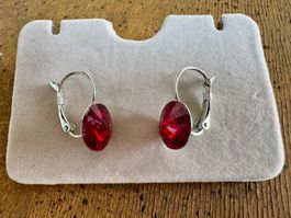 Rote Kristall-Ohrhänger, Rivoli-Schliff, silberfarben