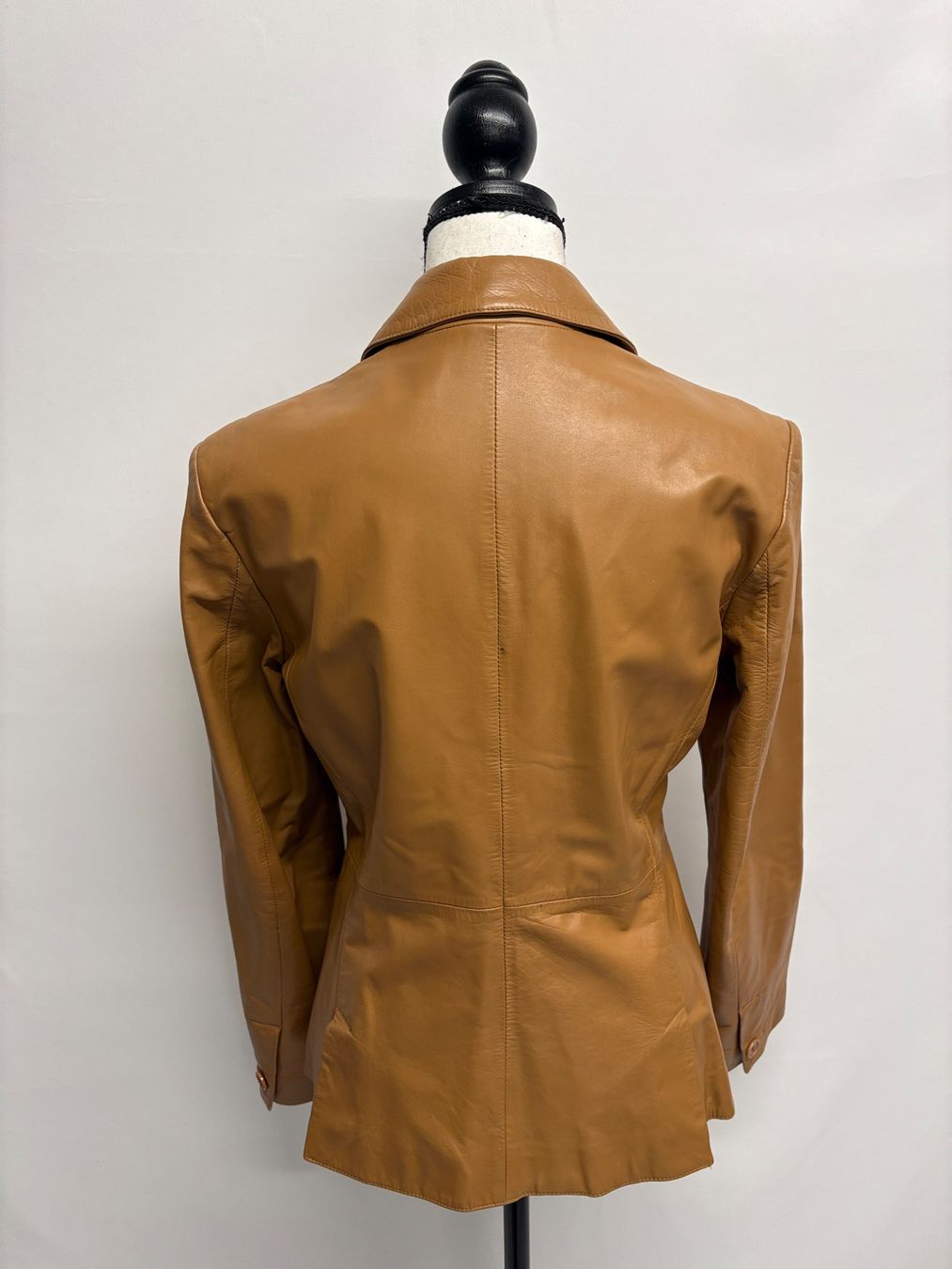 Jacken: Leonardo Lederjacke in Cognac Camel Gr. 36 Blazer Leder – Gebraucht aus Regensdorf von secondchancefashion 3