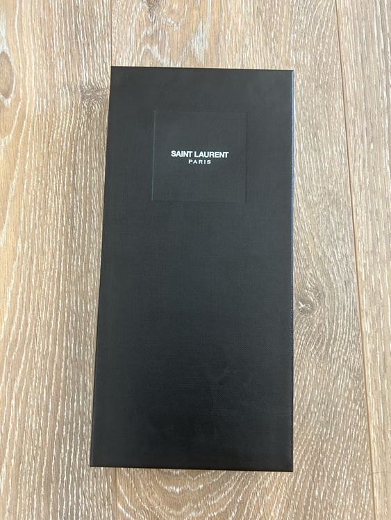 Yves Saint Laurent Box | Kaufen auf Ricardo