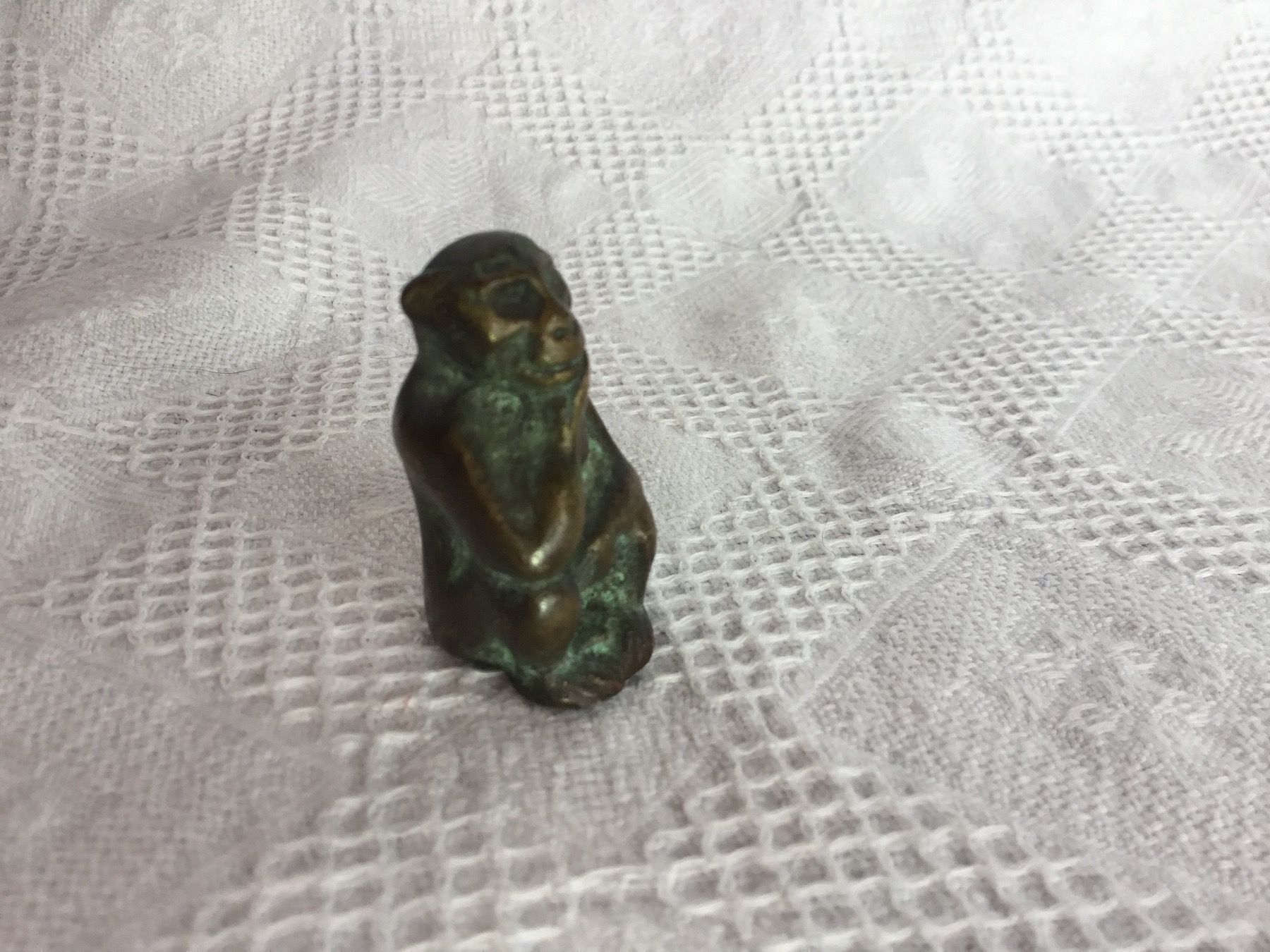 Sculture & Statue: Kleiner Affe aus Bronce – Usato da St. Gallen venduto da chamilla 1