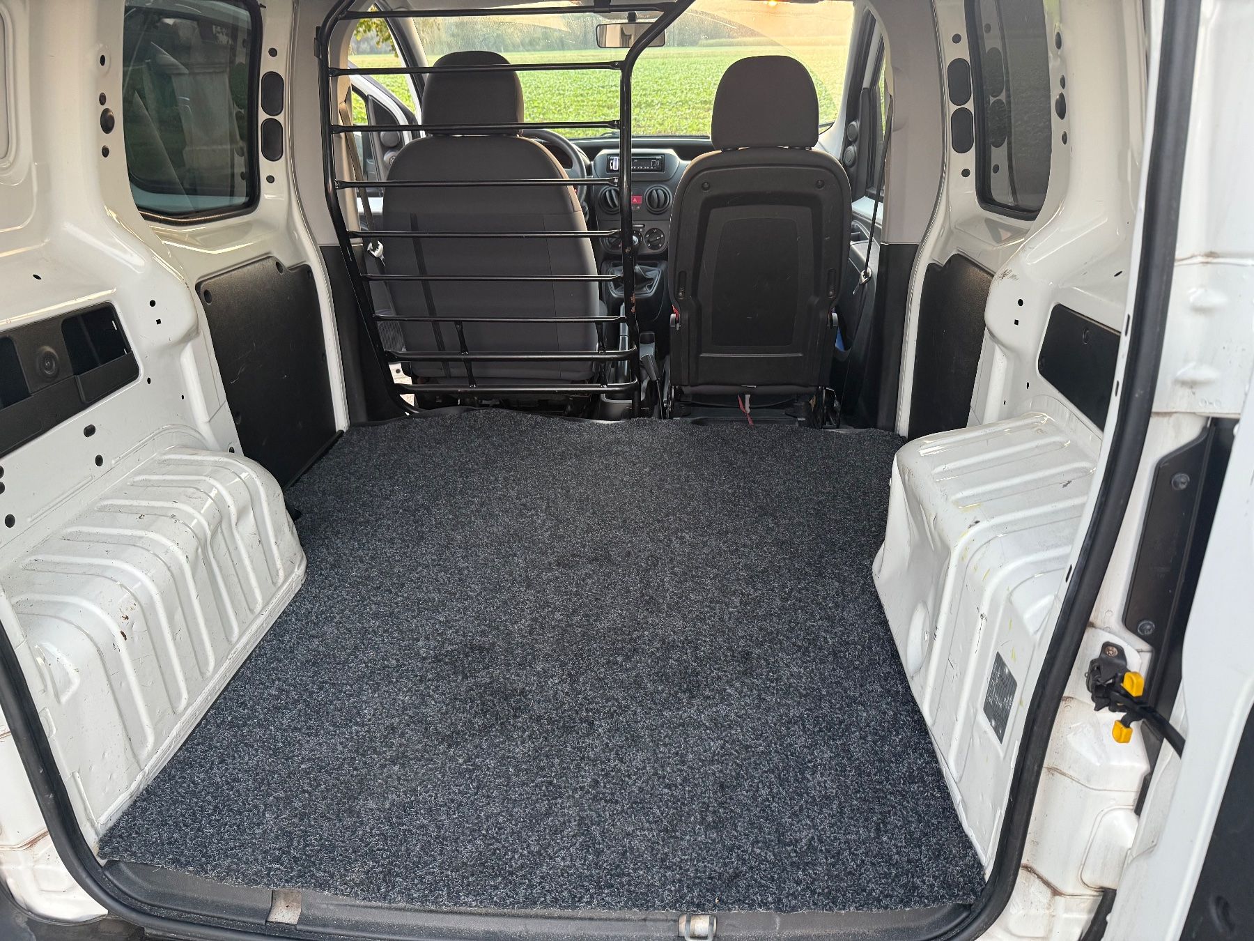 Citroën Véhicules utilitaires: Citroën Nemo 1.3 JTD AB MFK ! – D'occasion à Charmoille par lte_lt7l 4