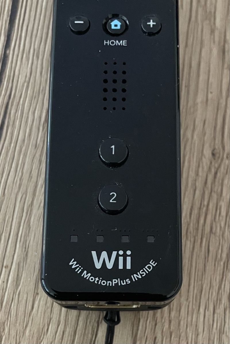 Nintendo Console: NINTENDO WII mit ZUBEHÖR – Usato da Plons venduto da wartauchris 7