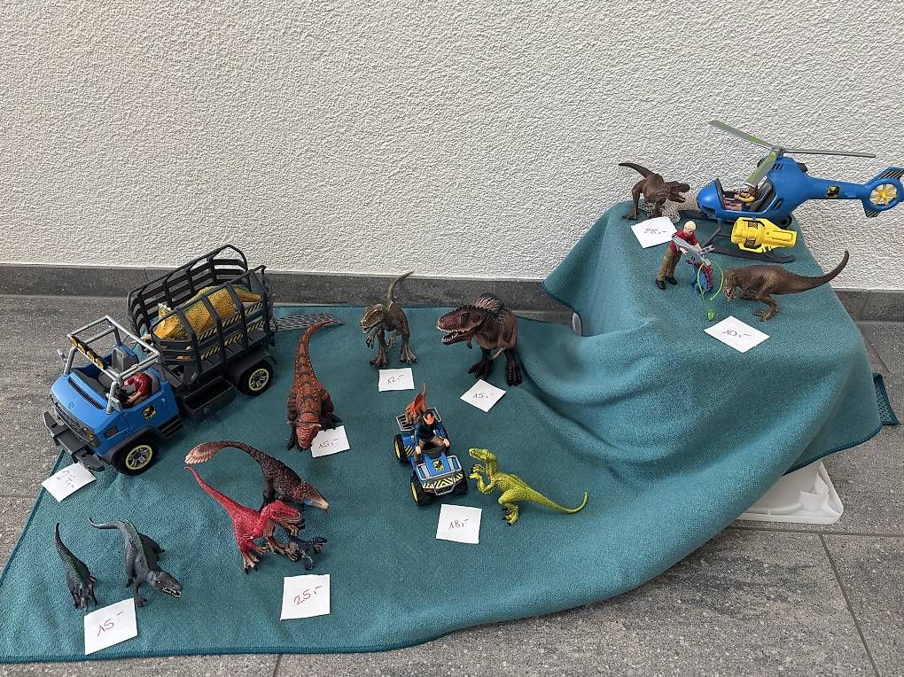 Spielzeuge: Grosse Schleich-Dino - Sammlung – Gebraucht aus Heimberg von Pemo6