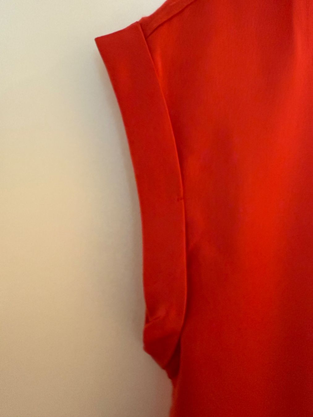 Mango T-Shirts: Mango Basic Shirt, Grösse S, Rot - NEU – Neu (gemäss Beschreibung) aus Buhwil von Lin66 2