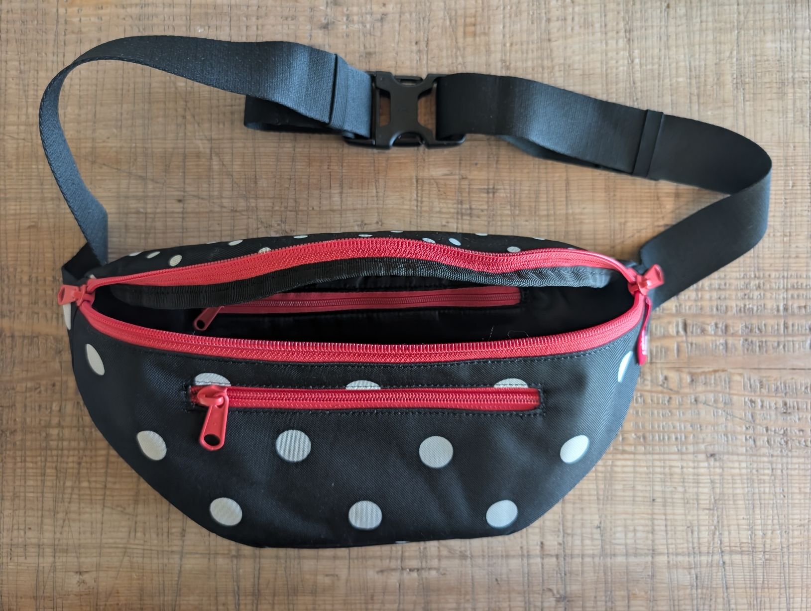 Reisenthel Taschen: Stylische Bauchtasche von Reisenthel – Gebraucht aus Oberwil-Lieli von stefim 1