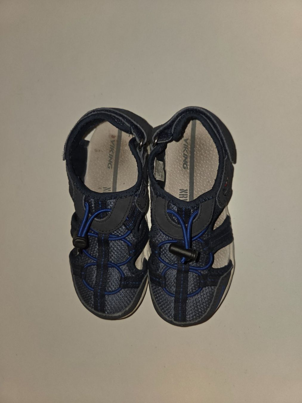 Viking Scarpe per ragazzi: Viking Sandalen Kinder Gr. 29, – Usato da Tuggen venduto da animal05