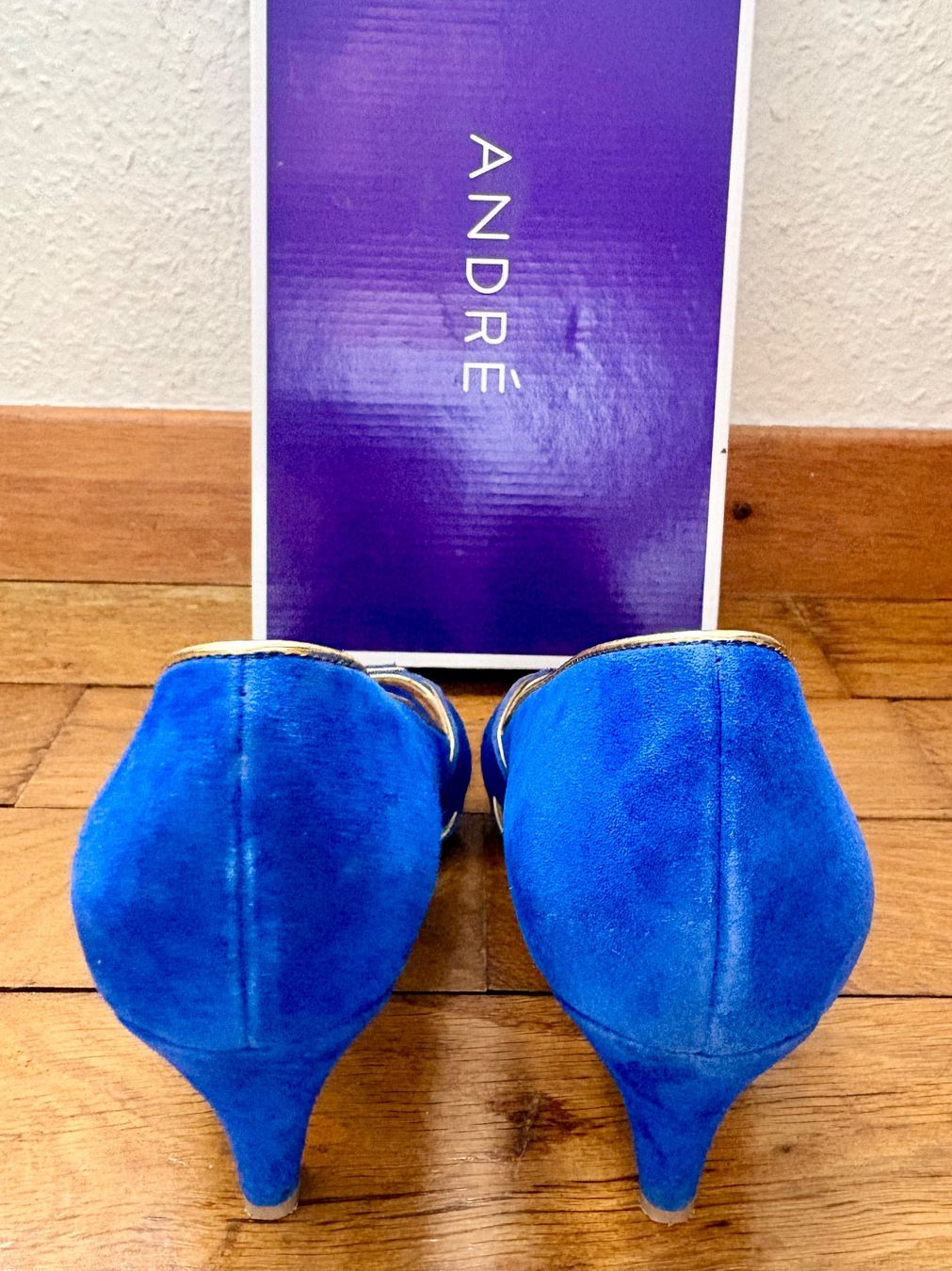 André Scarpe da donna: Escarpin bleus ANDRÉ T.38 – Usato da St-Ursanne venduto da milezarde 2