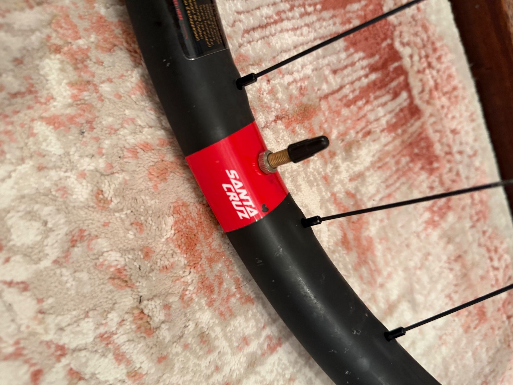 Pneus & Kompletträder: Reserve DH Mullet 29/27.5 i9 Carbon – Gebraucht aus Arosio von Bike-Nature-Velo 7