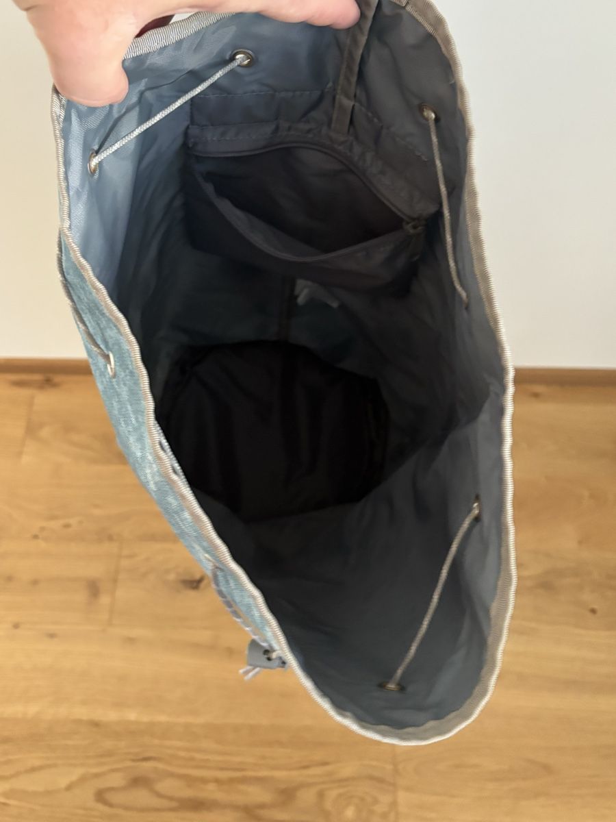 Dakine Zaini: Sporttasche / Rucksack – Usato da Buch am Irchel venduto da BuAmIr84 1
