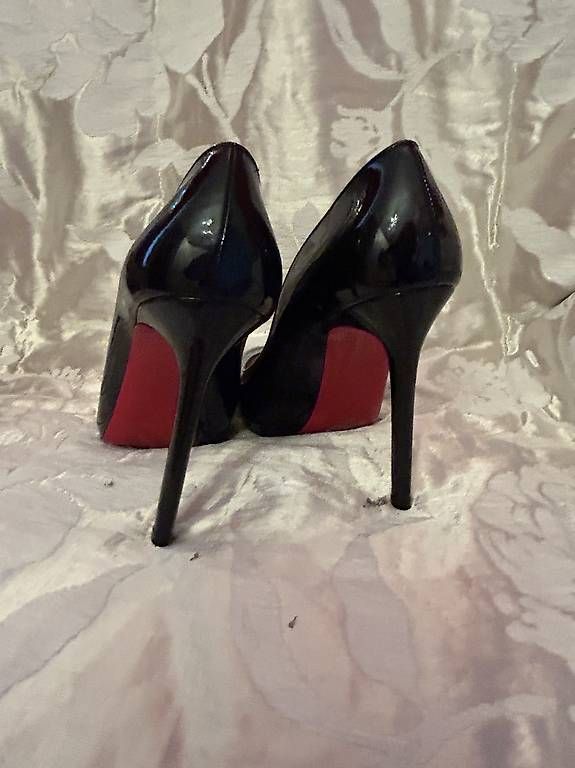 Scarpe da donna: Christian Laboutin Chaussures Nr 38 1/2 – Usato da Greng venduto da Cristina0112 2