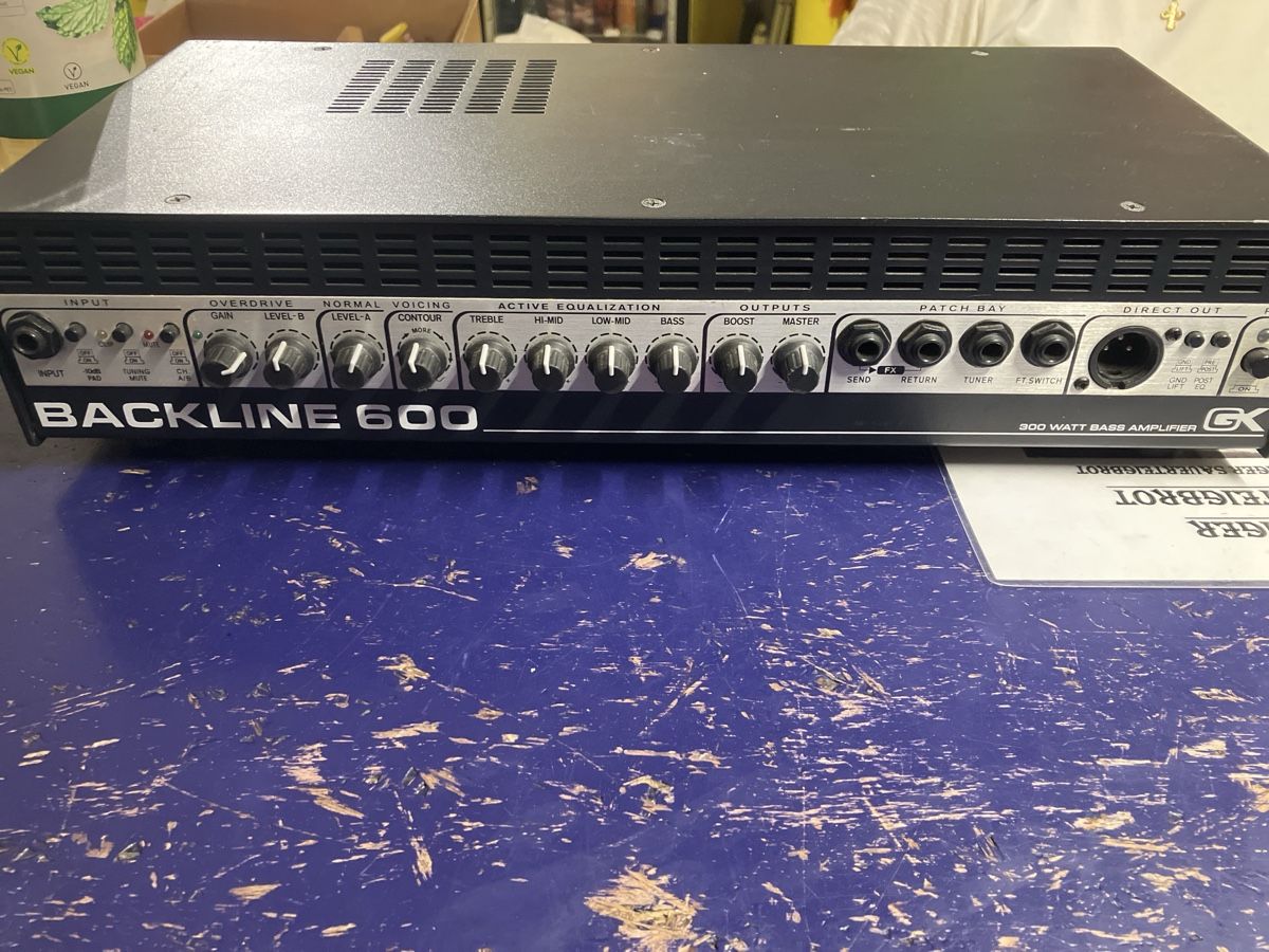 Amplificatori: Bassverstärker Backline 600 – Usato da Erlenbach im Simmental! venduto da Simmentaler-Perlen