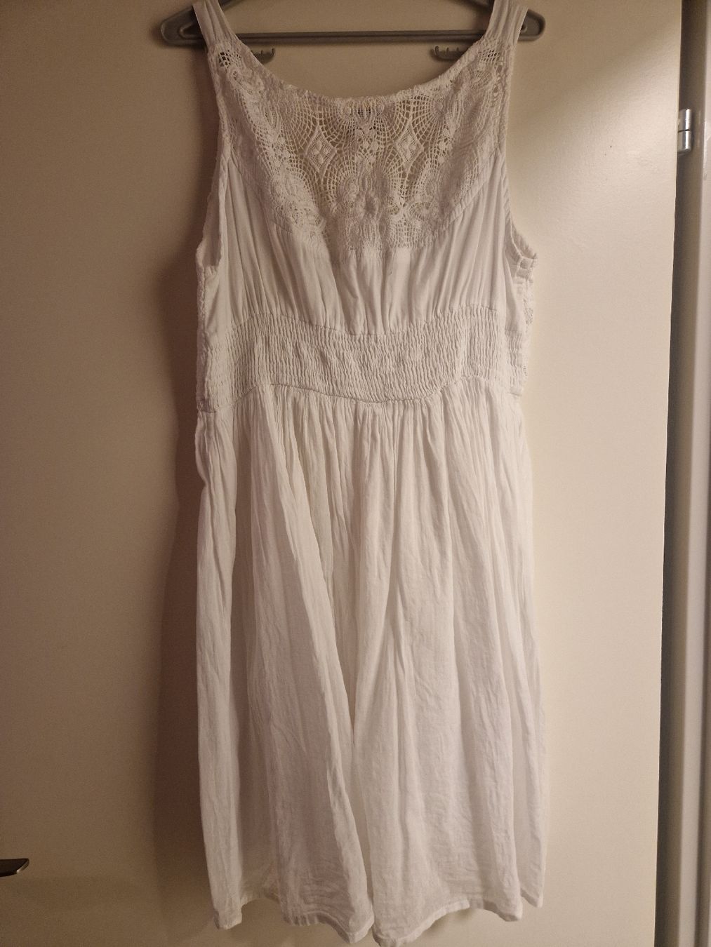 Kleider: Sommerkleid weiss  M – Neu (gemäss Beschreibung) aus Ebikon von kov_9vqb 3