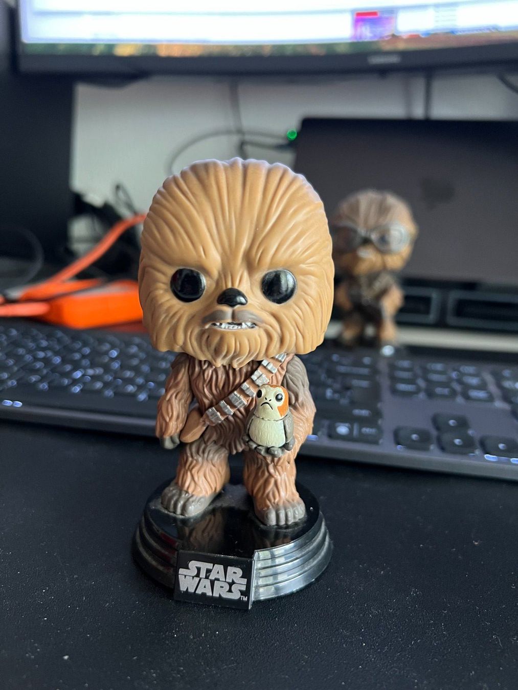 Funko Statuette: Funko Pop! Star Wars - Chewbacca (Ref: FAC-17341) – Usato da Chézard-St-Martin venduto da Florianecuyer