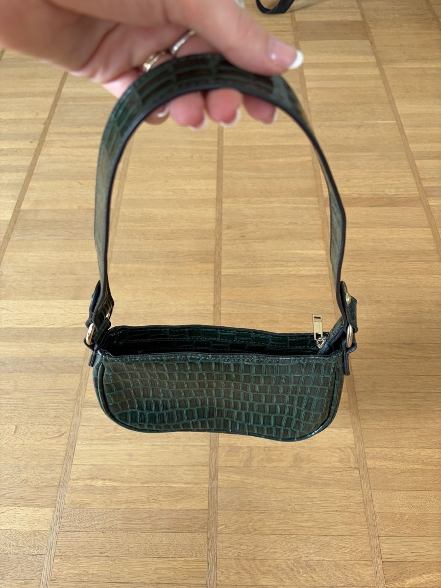 Asos Taschen für Damen: DUNKELGRÜNE SCHULTERTASCHE – Gebraucht aus Zürich von bib_ds9n 3