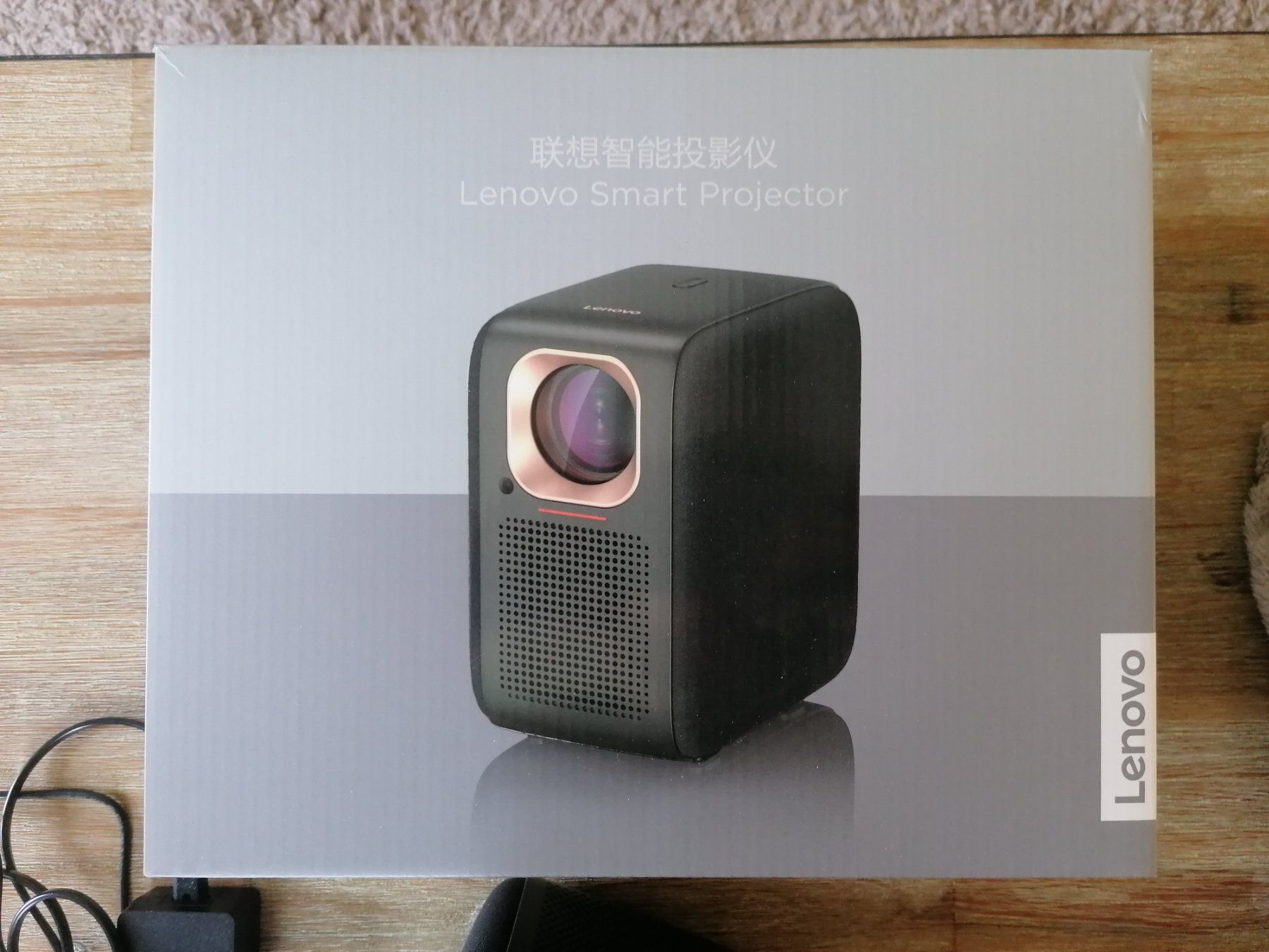 Lenovo Proiettori: Lenovo Smart Projector mit Zubehör – Usato da Luzern venduto da chr_ny72 1