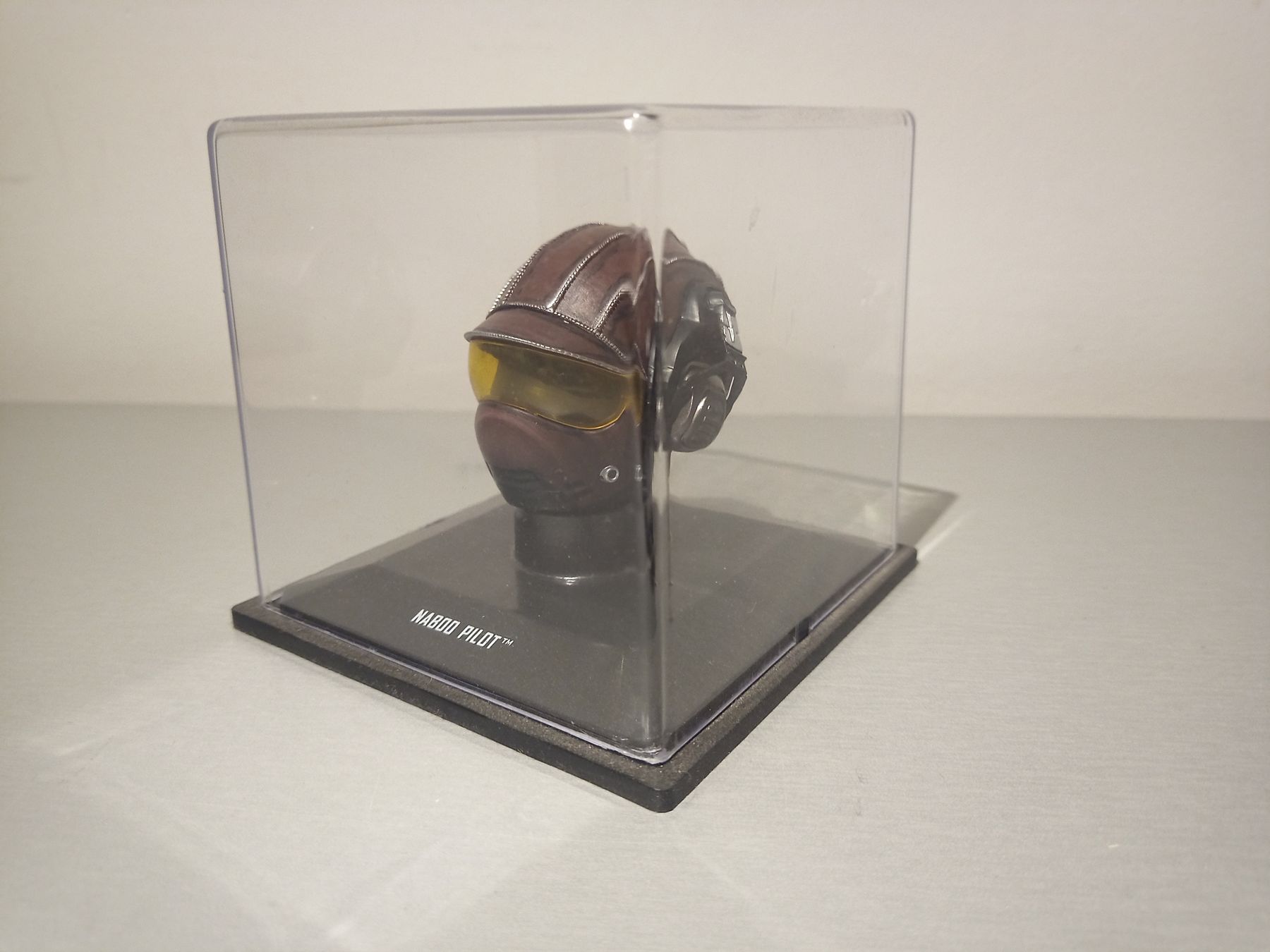 Star Wars Statuette: DeAgostini StarWars Naboo PilotenHelm – Nuovo (secondo la descrizione) da Adligenswil venduto da Alientec
