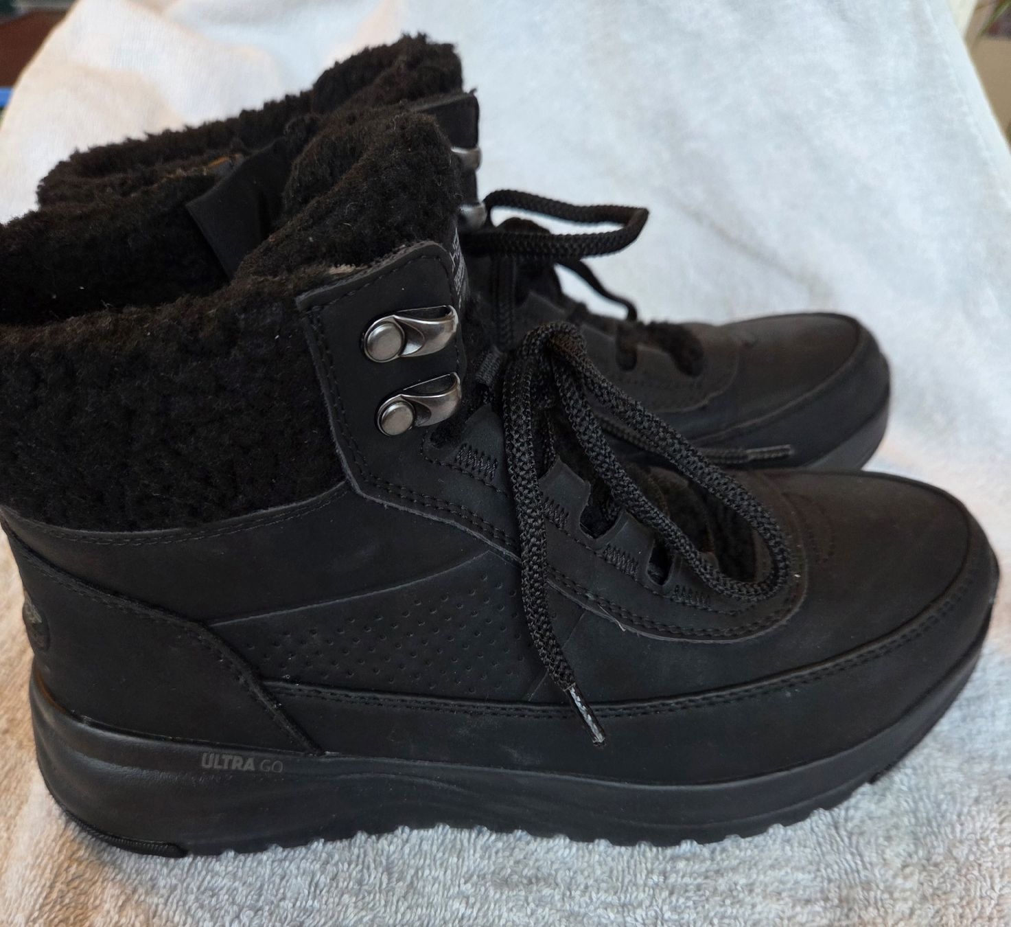Skechers Scarpe da donna: Skechers Winterschuhe, Gr.37, Schwarz – Nuovo (secondo la descrizione) da Biel/Bienne venduto da lauchhammer100 1