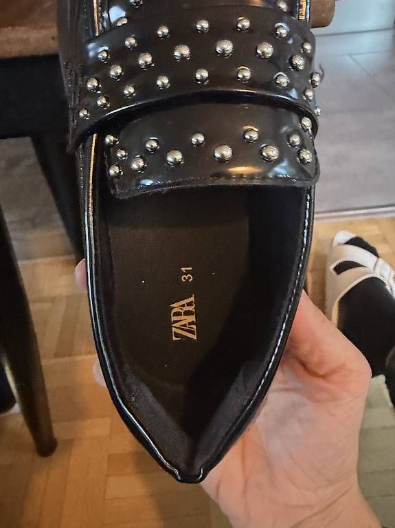 Schuhe für Mädchen: Mocassins Zara taille 32 – Gebraucht aus La Chaux-de-Fonds von ann_8n89 3