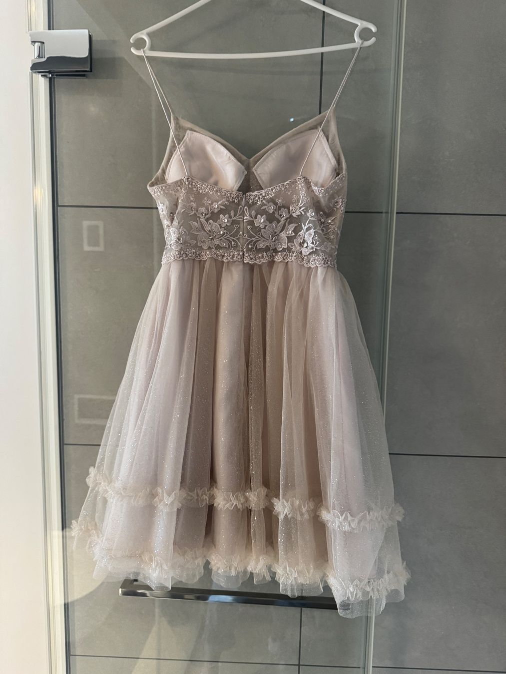 Kleider: Laona Cocktailkleid Rosé Grösse 34 – Neu (gemäss Beschreibung) aus Rorschacherberg von Vicky_12 1