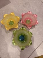 3 bunte Schalen, Glas, Blume, Frühling, Ostern