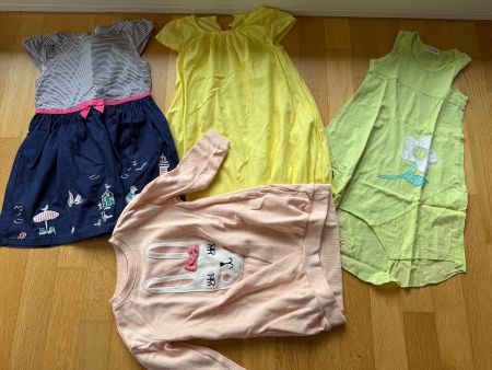 Kleiderpaket Mädels, Grösse 100 (4 Y) - Kleider (x4)
