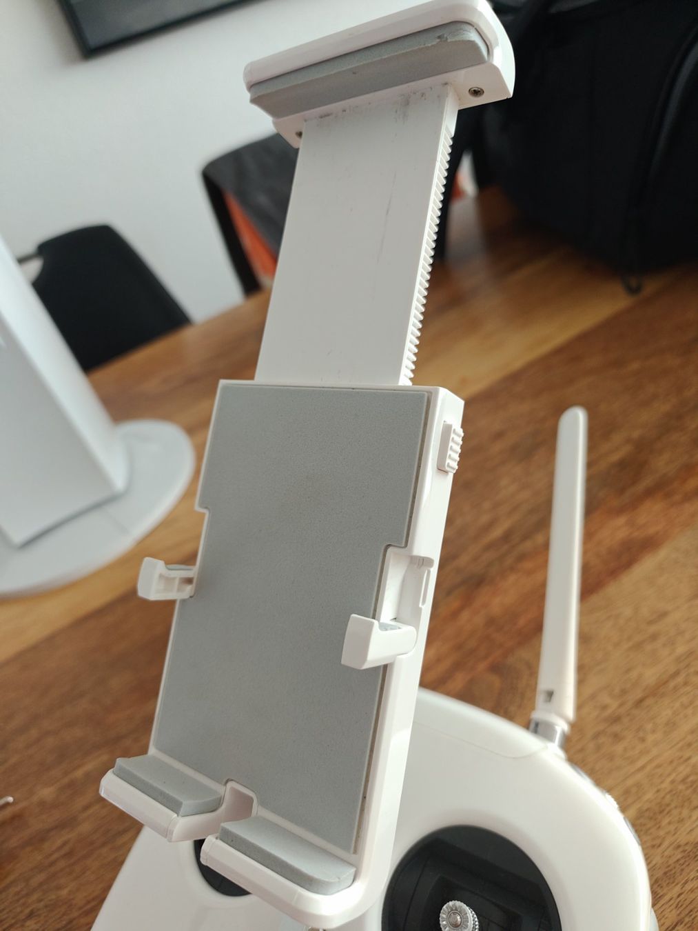 DJI Telecomandi: DJI Phantom 4 pro Fernsteuerung – Usato da Starrkirch-Wil venduto da Manu_aka_sell 6