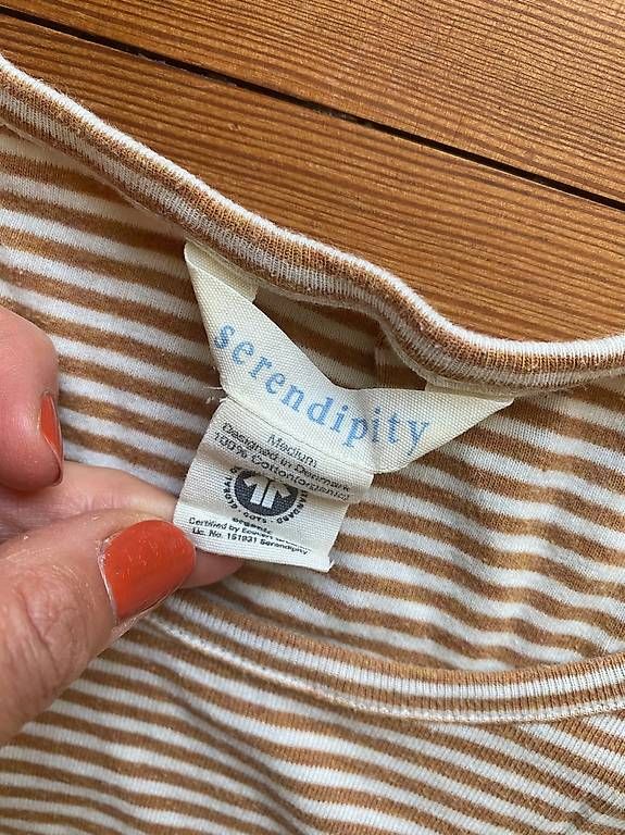 T-shirts: Gestreiftes Langarmshirt – D'occasion à Aarau par lacrimara 1