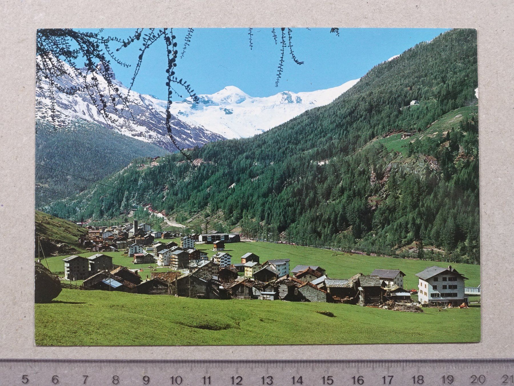 Cartoline postali: Saas - Grund – Usato da Lenzburg venduto da fh1