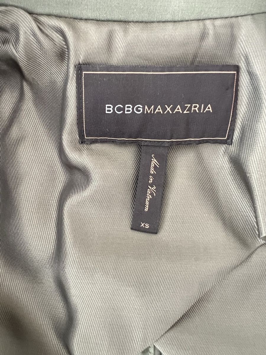 Giacche: BCBG MAX AZRIA Blazer - Size XS - Never Worn – Nuovo (secondo la descrizione) da Pully venduto da opa_k78q 4