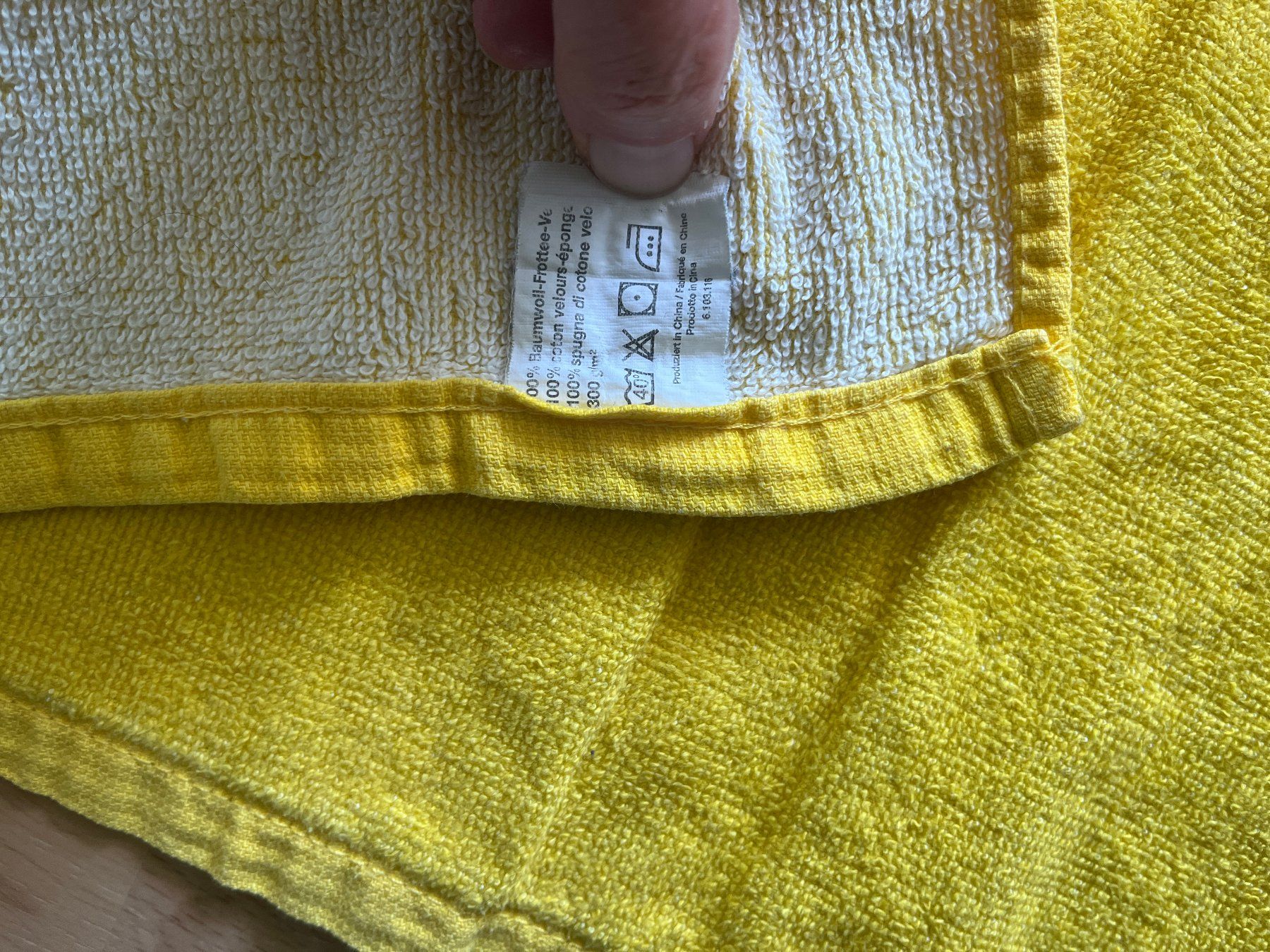 Coop Teli da bagno: Frottee / Badetuch, emoji, gelb – Usato da Zürich venduto da fbsm 5