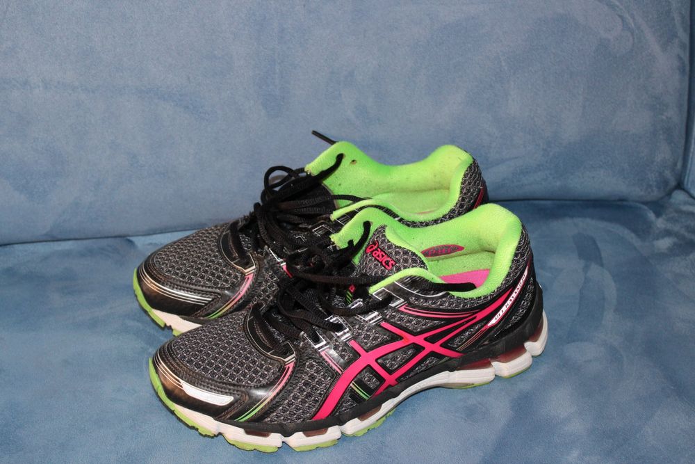 Asics gel kayano shop 41 5 damen