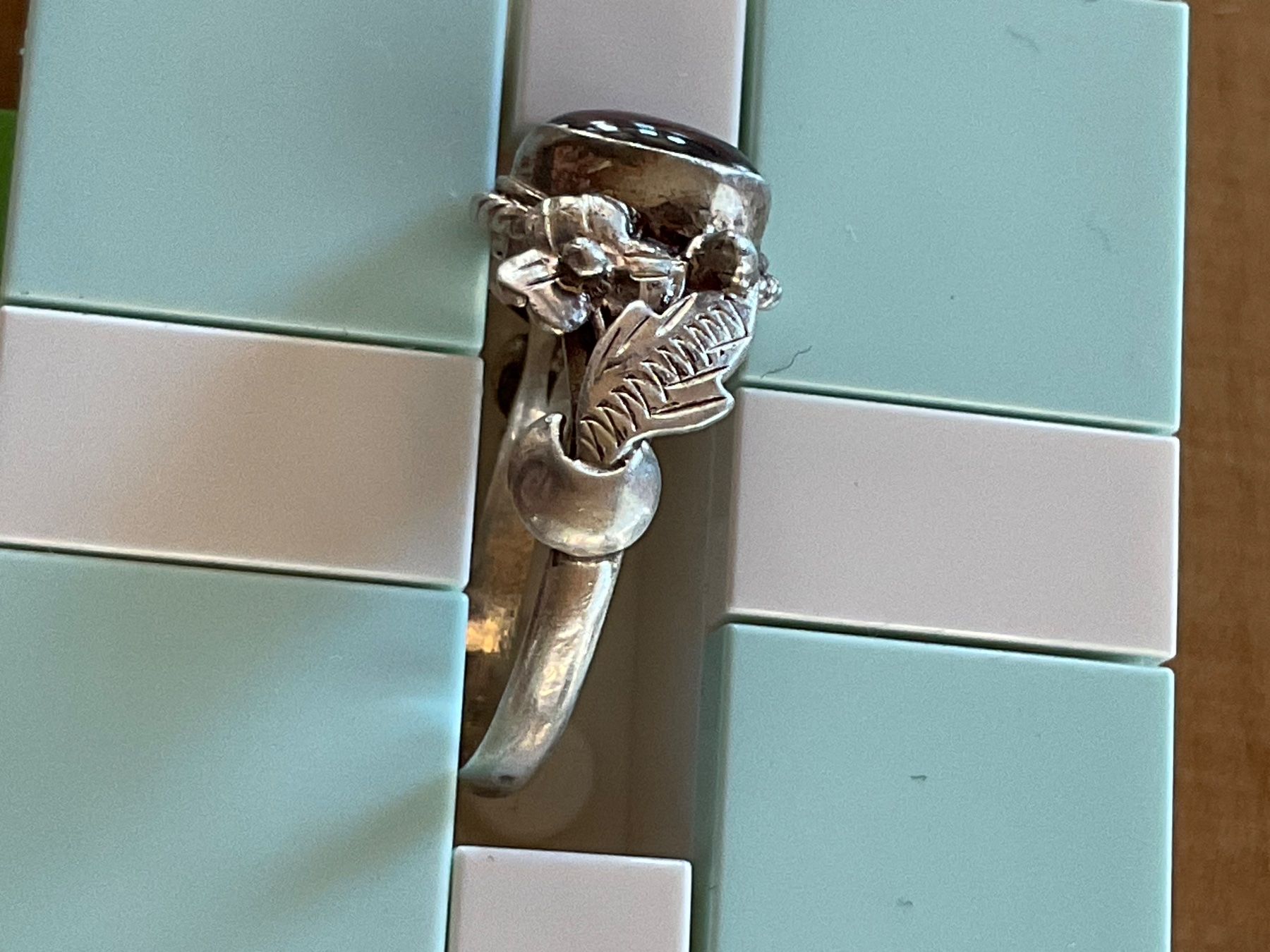 Anelli: Ring mit Granat / Gr. 54 – Usato da Rümlang venduto da Sambas19 1