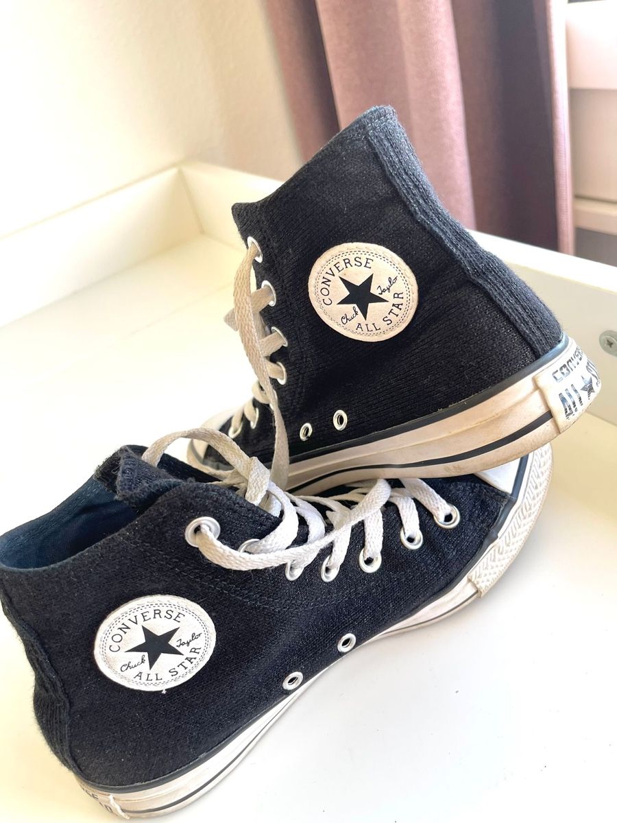 Converse Scarpe da donna: Converse All Star Chuck Taylor – Usato da Cham venduto da Heleao