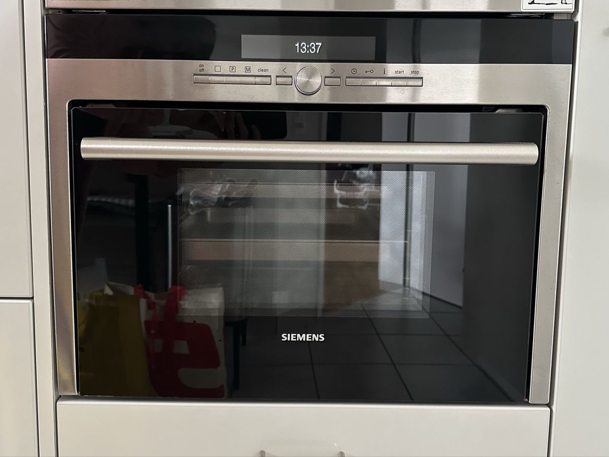 Siemens Backöfen: Siemens Steam Oven, Model HB98D575C – Gebraucht aus Zürich von gio_g6nr