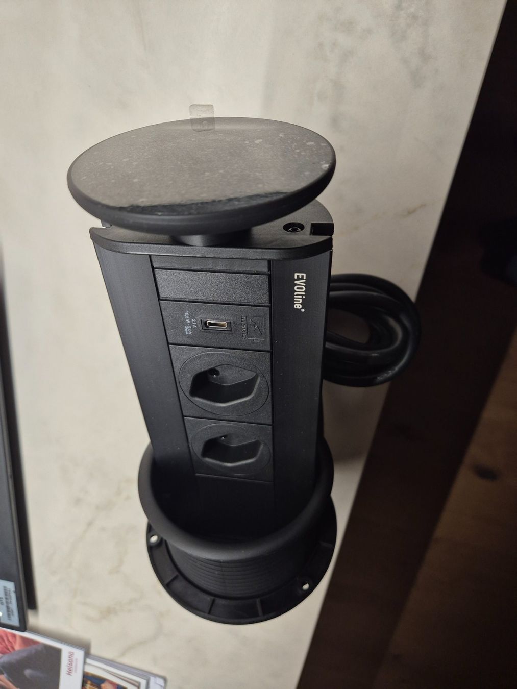 Spine: Evoline Socket outlet lift – Nuovo e nell'imballaggio originale da Bassersdorf venduto da ApeGr 1