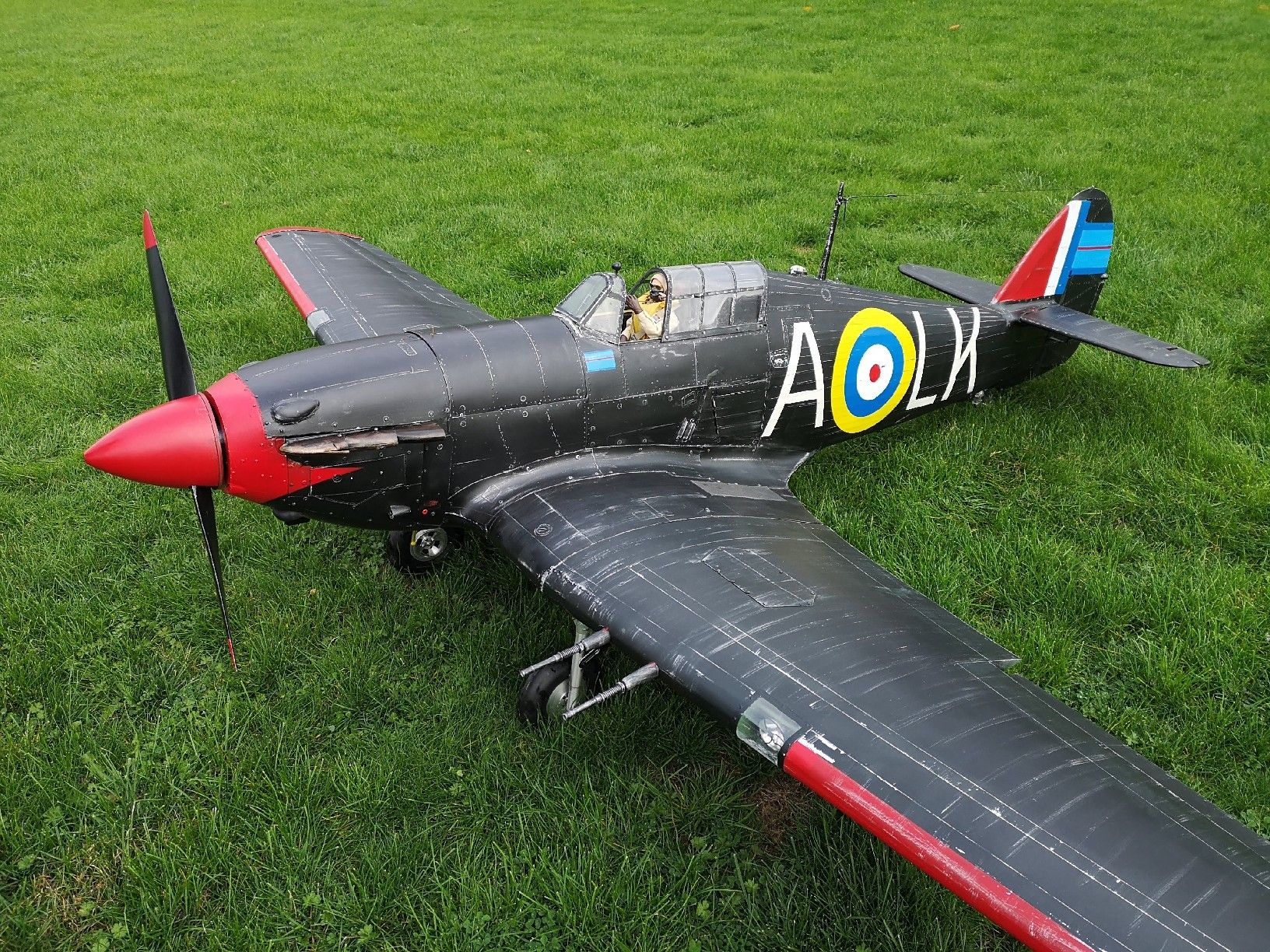 Modellismo RC: Hurricane "Mike Reeves" 1/4.5 – Usato da St-Prex venduto da FonfonRCTeam 4