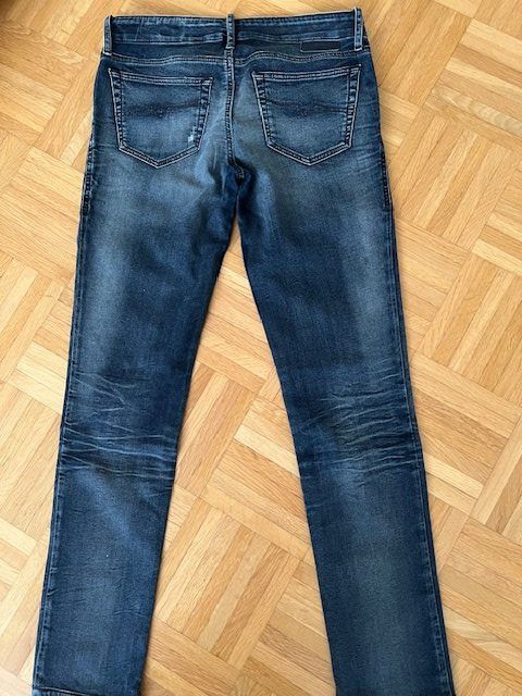 Diesel Jeans: "Diesel" Jeans Denim Gr. 29 = Gr. 37 – Nuovo (secondo la descrizione) da Walenstadt venduto da ricamul 9