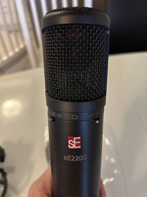 Microfoni: sE Electronics sE-2200 Spinnenmikrofon – Usato da Müllheim Dorf venduto da castor29 2