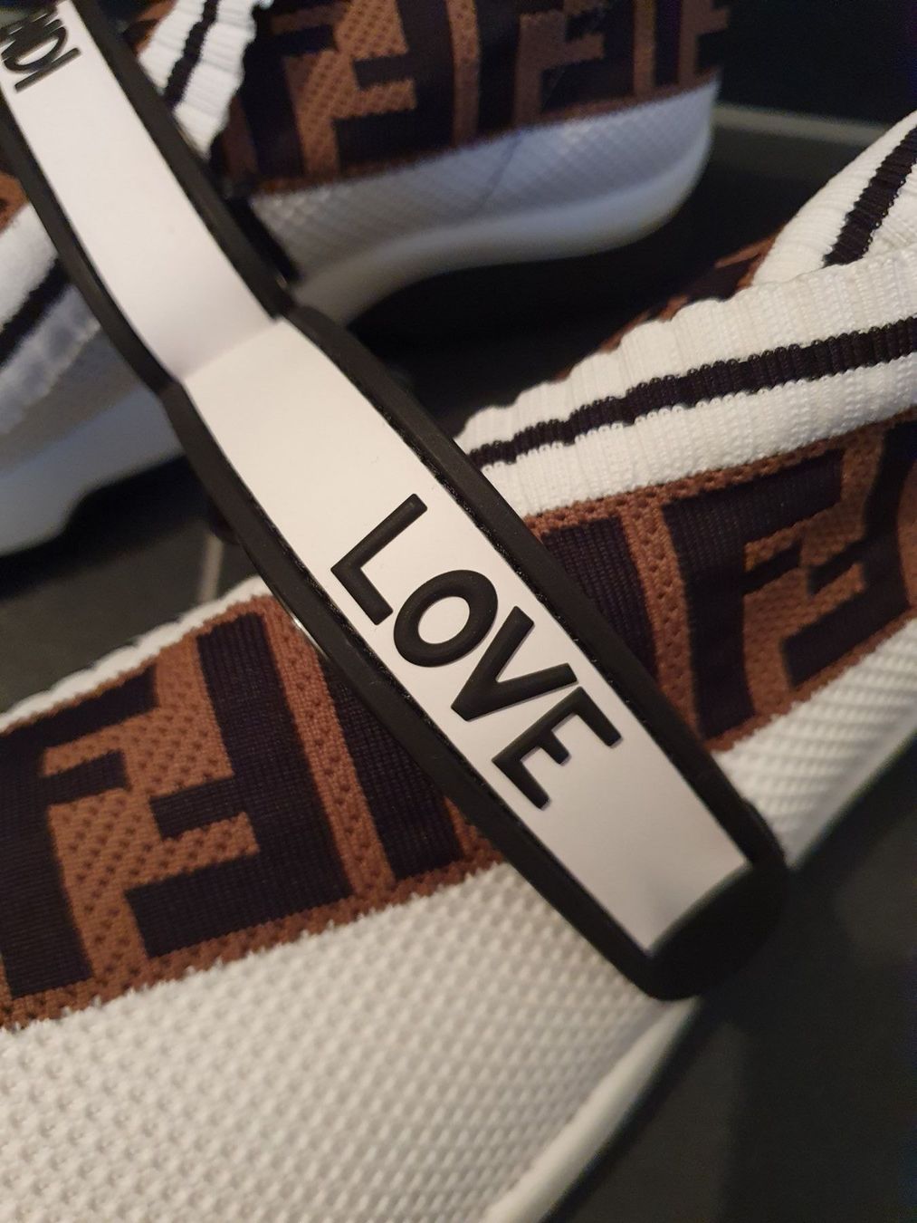 Scarpe da donna: Turnschuhe von Fendi – Nuovo e nell'imballaggio originale da Küsnacht ZH venduto da ch_schweiz 1