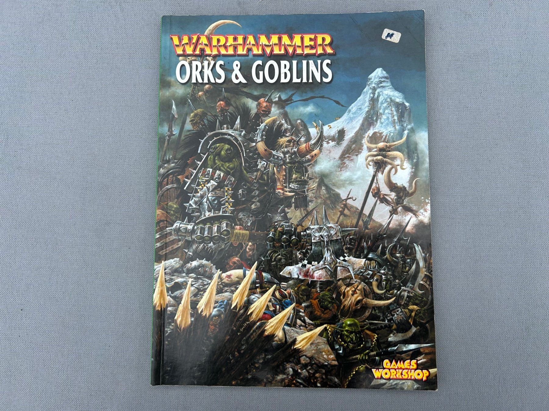 Libri: Warhammer - Armeebuch Orks & Goblins - 6. Edition - Deutsch – Usato da Biberstein venduto da Lou13lou