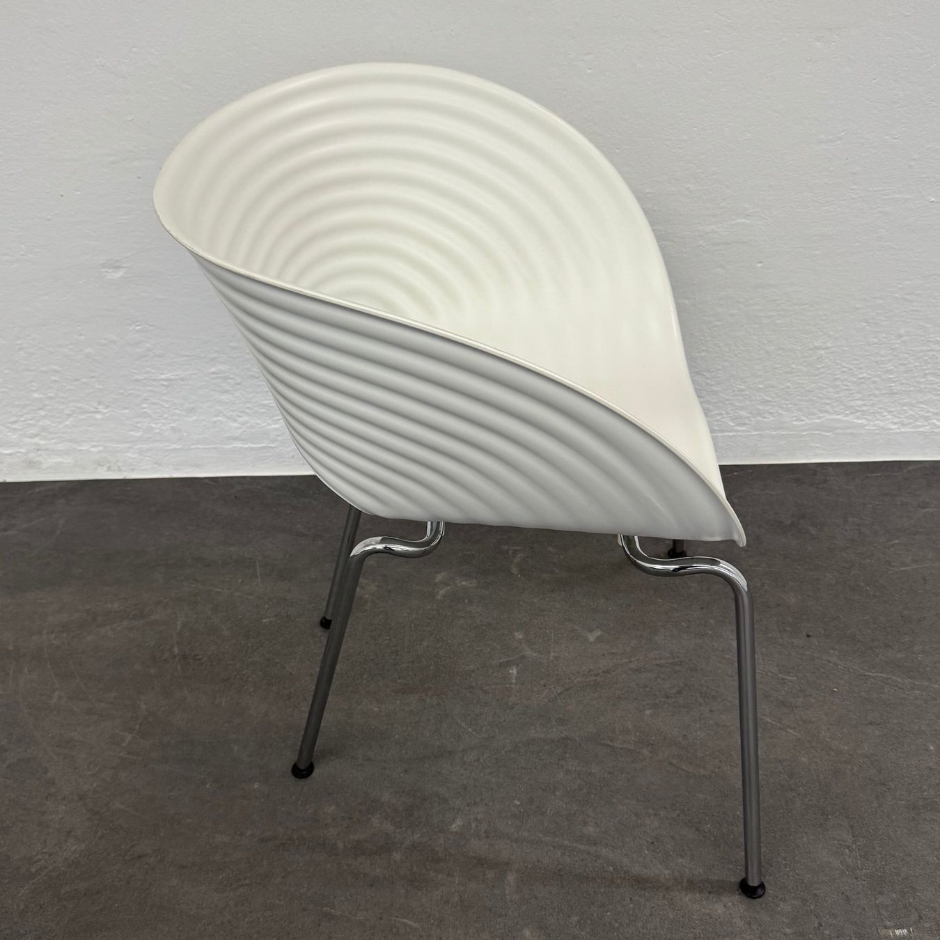 Vitra Chaises: Vitra Tom Vac Chair – D'occasion à Schönenwerd par mcofficeshop 2