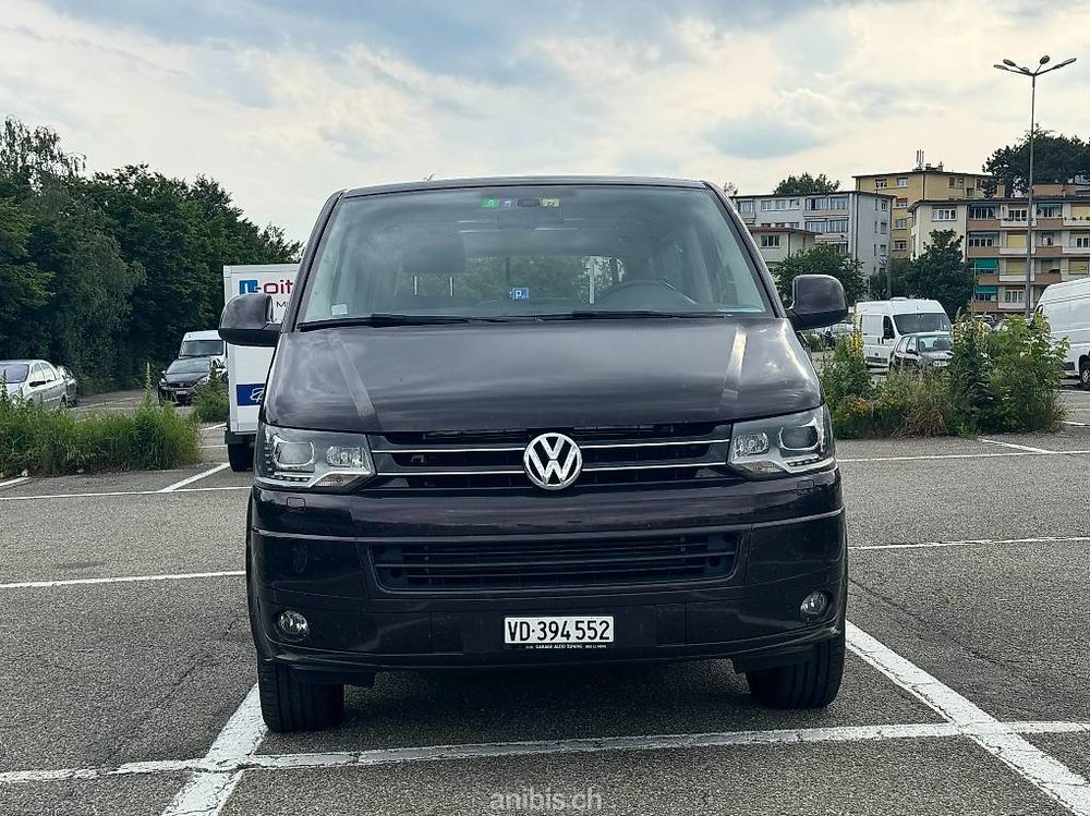 Volkswagen T5 Multivan 4MOTION BMT adapté pour conduite en f