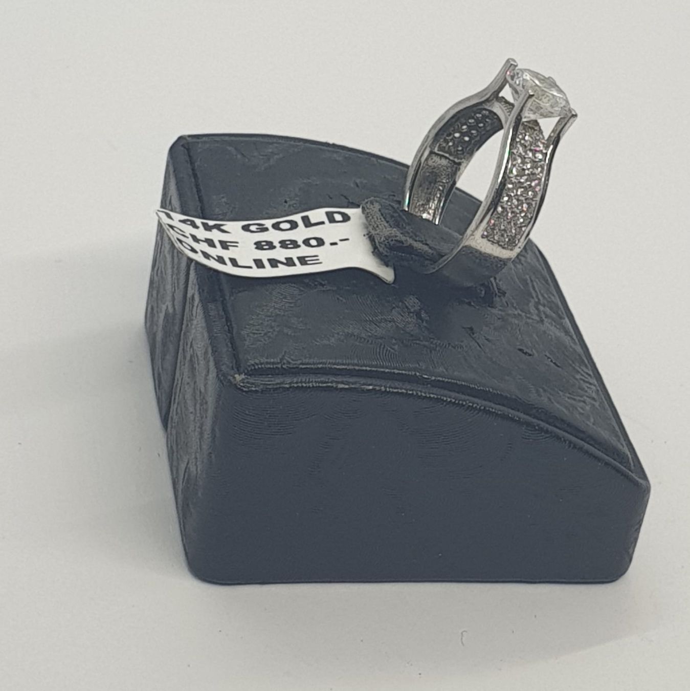 Anelli: Echt 14K Gold Ring – Usato da Luzern venduto da Luzern-Goldhaus 1