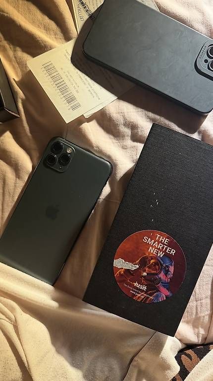 Apple Telefoni cellulari / Smartphones: Vendo Iphone 11 pro max – Usato da Sessa venduto da Thisisemma 2