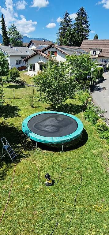 Trampoline: Trampolin Superfun – Gebraucht aus Thun von SwissMounty