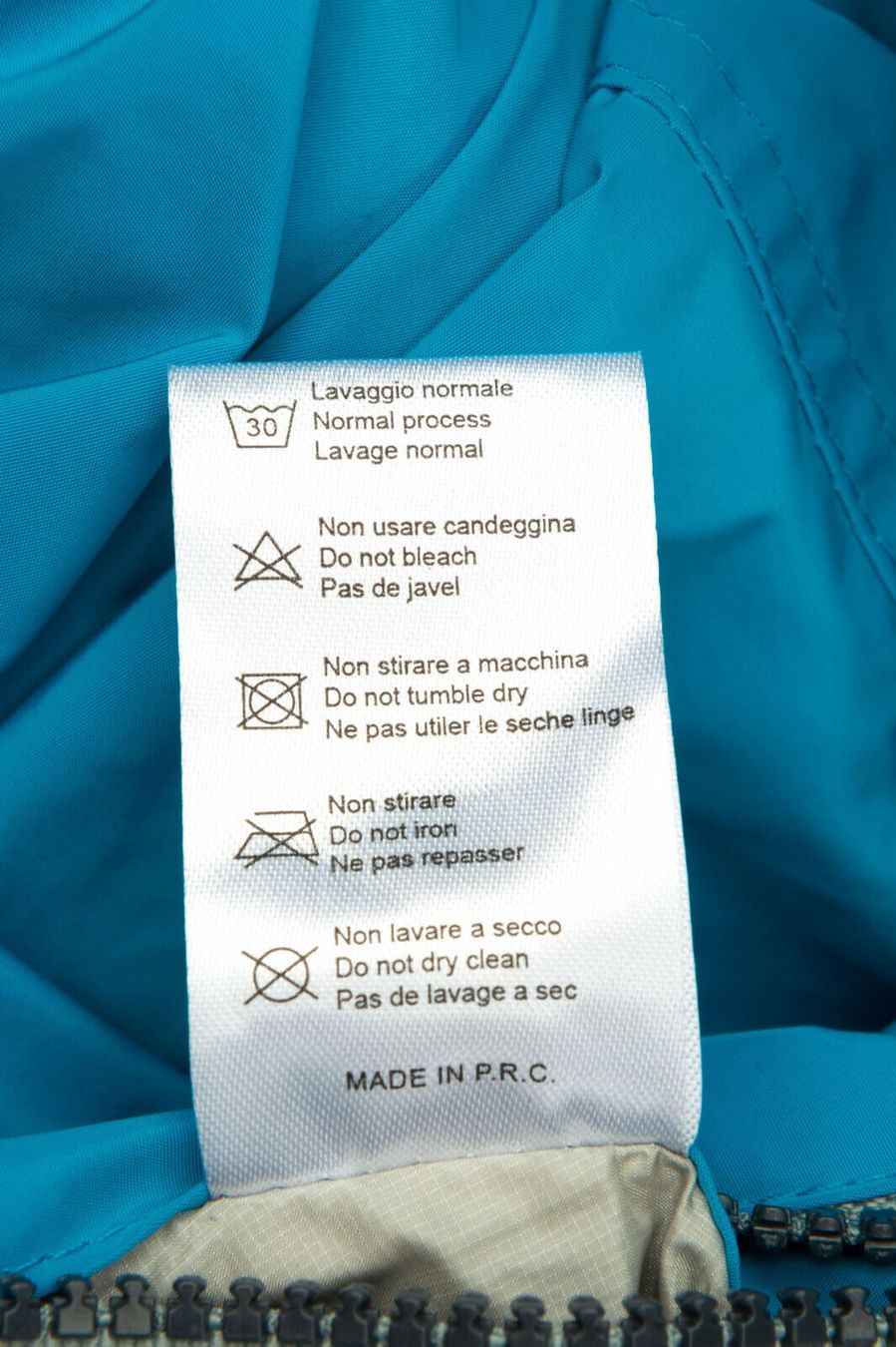 Giacche: CRUST REVOLUTION Jacke mit Kapuze Size L – Nuovo e nell'imballaggio originale da Zuzwil SG venduto da Cali67 9