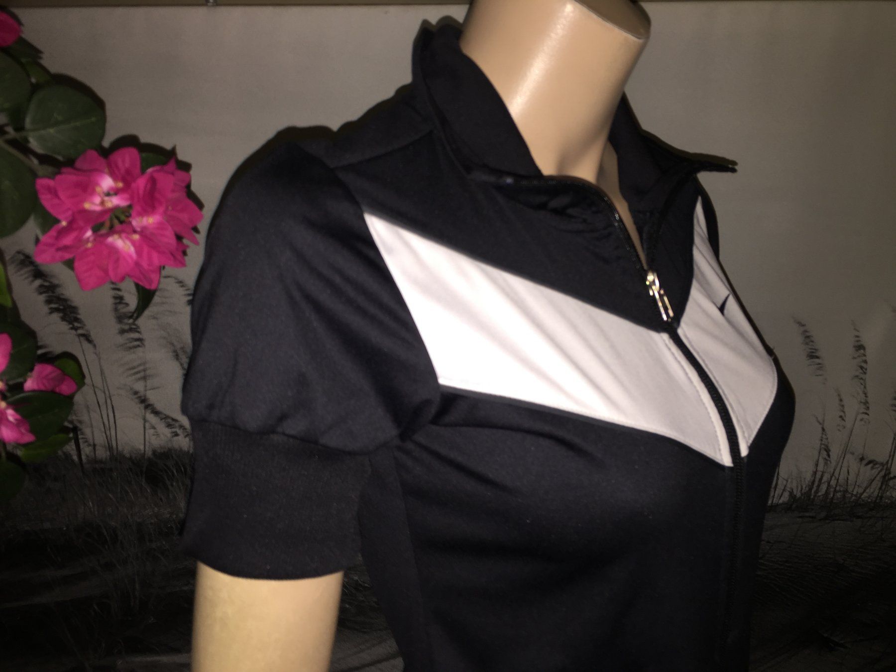 Nike Jacken: VESTE / Jacke NIKE  Taille / Grosse XS – Gebraucht aus Cossonay-ville von Super-Price-Quality 5