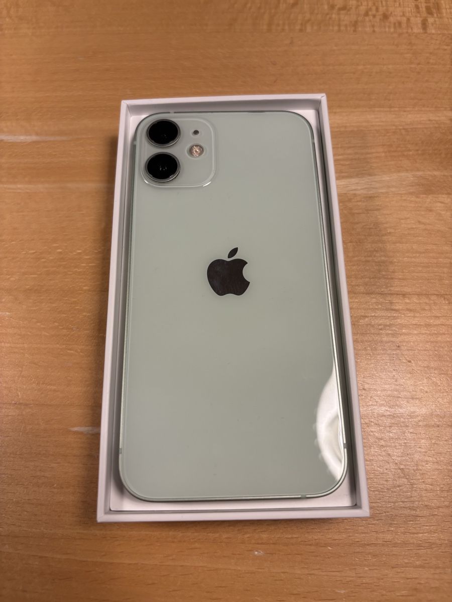 Apple Telefoni cellulari / Smartphones: Iphone 12 mini / 128GB / Grün – Usato da Landquart venduto da JanC91 3